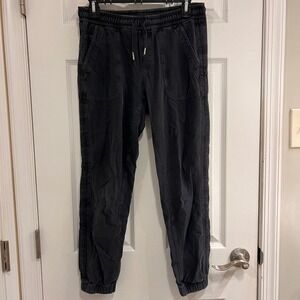 Athleta Farallon Jogger Faded Black Organic‎ Cotton Utility Pants Size 0